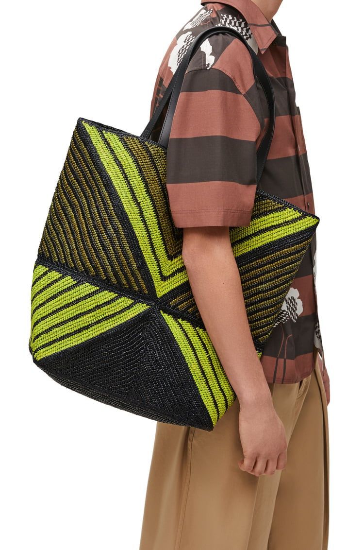 XL Puzzle Fold Tote in raffia