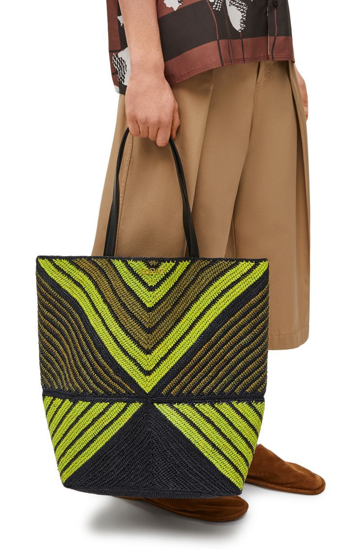 XL Puzzle Fold Tote in raffia