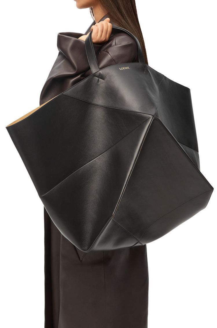 XXL Puzzle Fold Tote in shiny calfskin