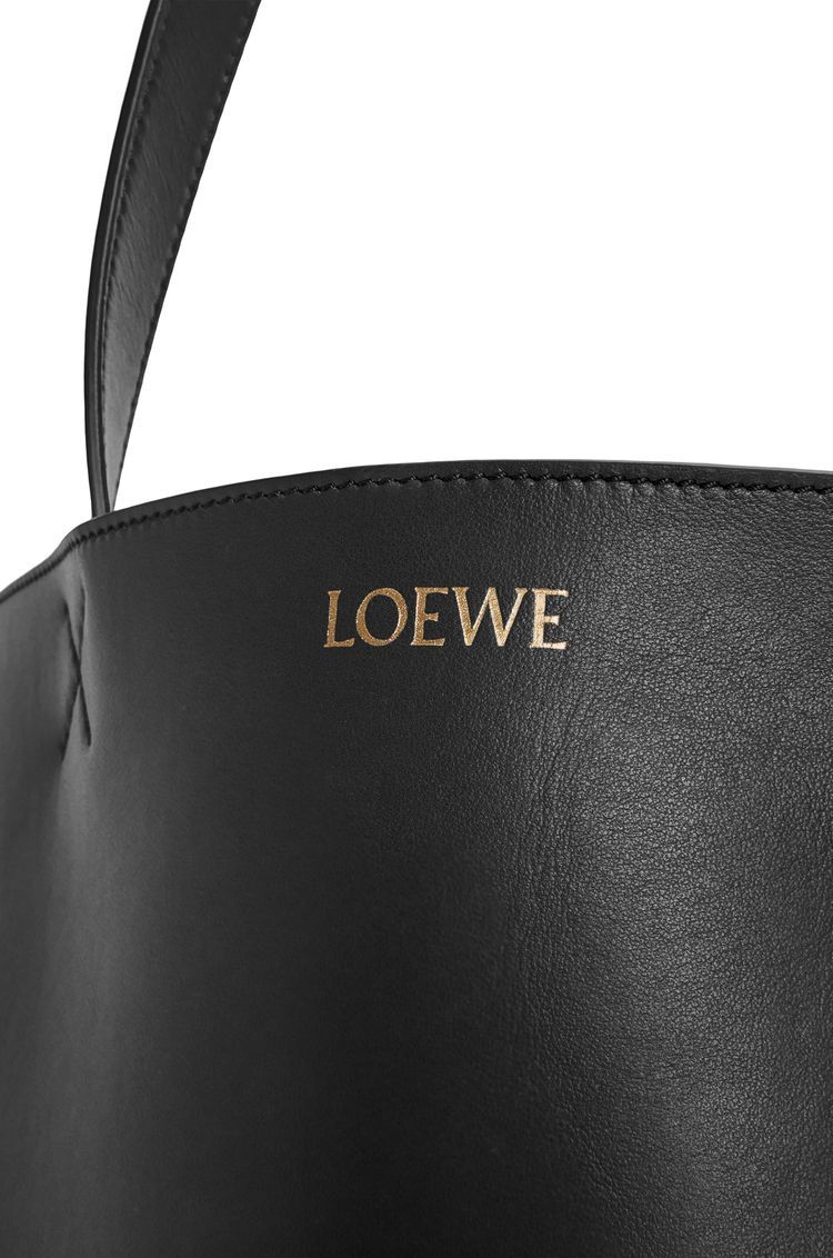 XXL Puzzle Fold Tote in shiny calfskin