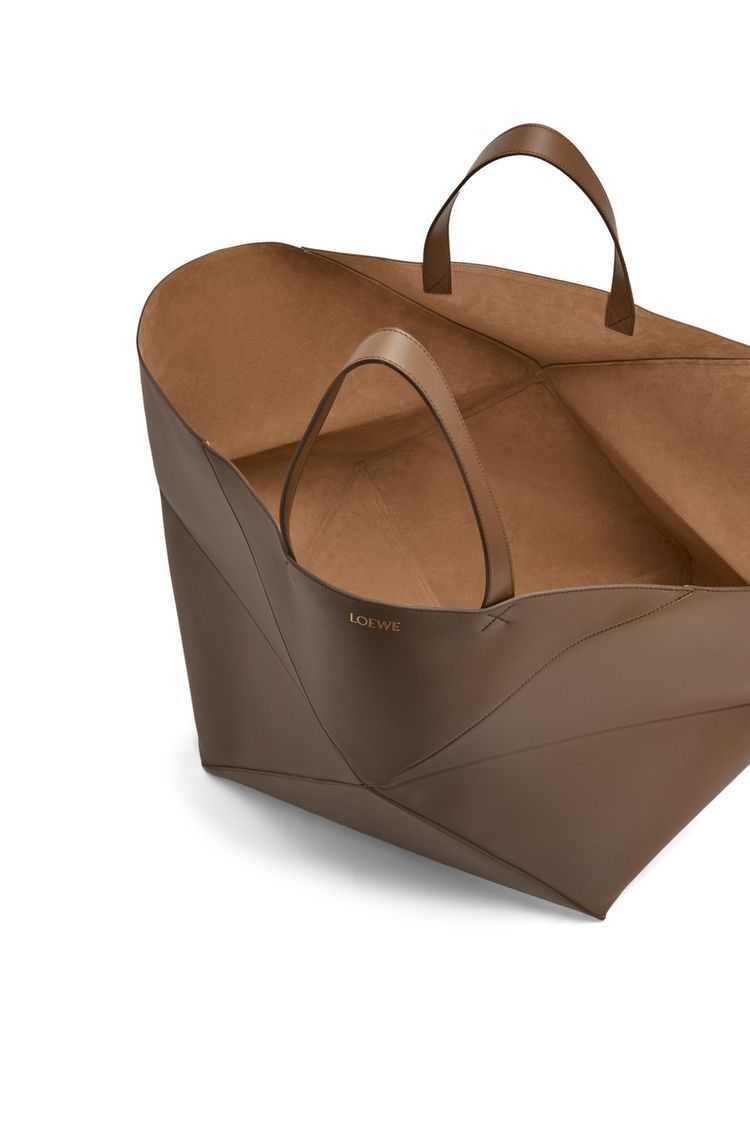 XXL Puzzle Fold Tote in shiny calfskin