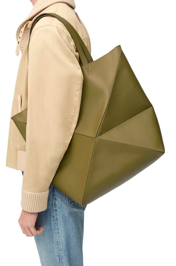 XL Puzzle Fold Tote in shiny calfskin