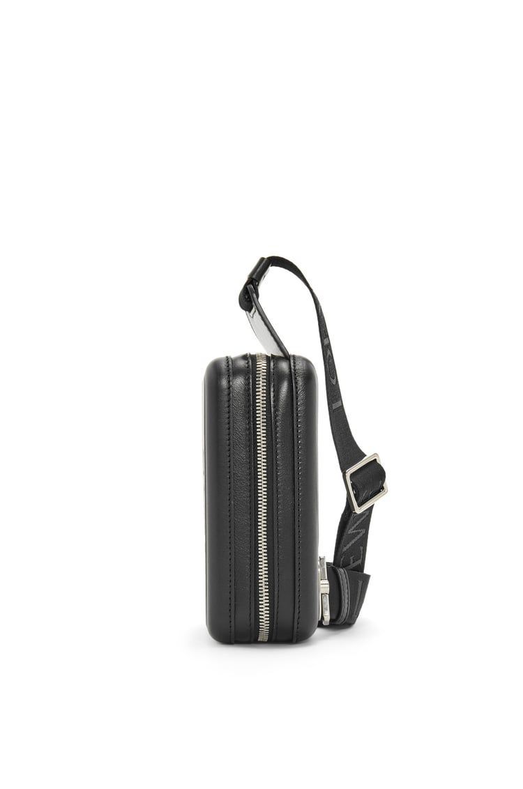 Molded Sling in smooth calfskin