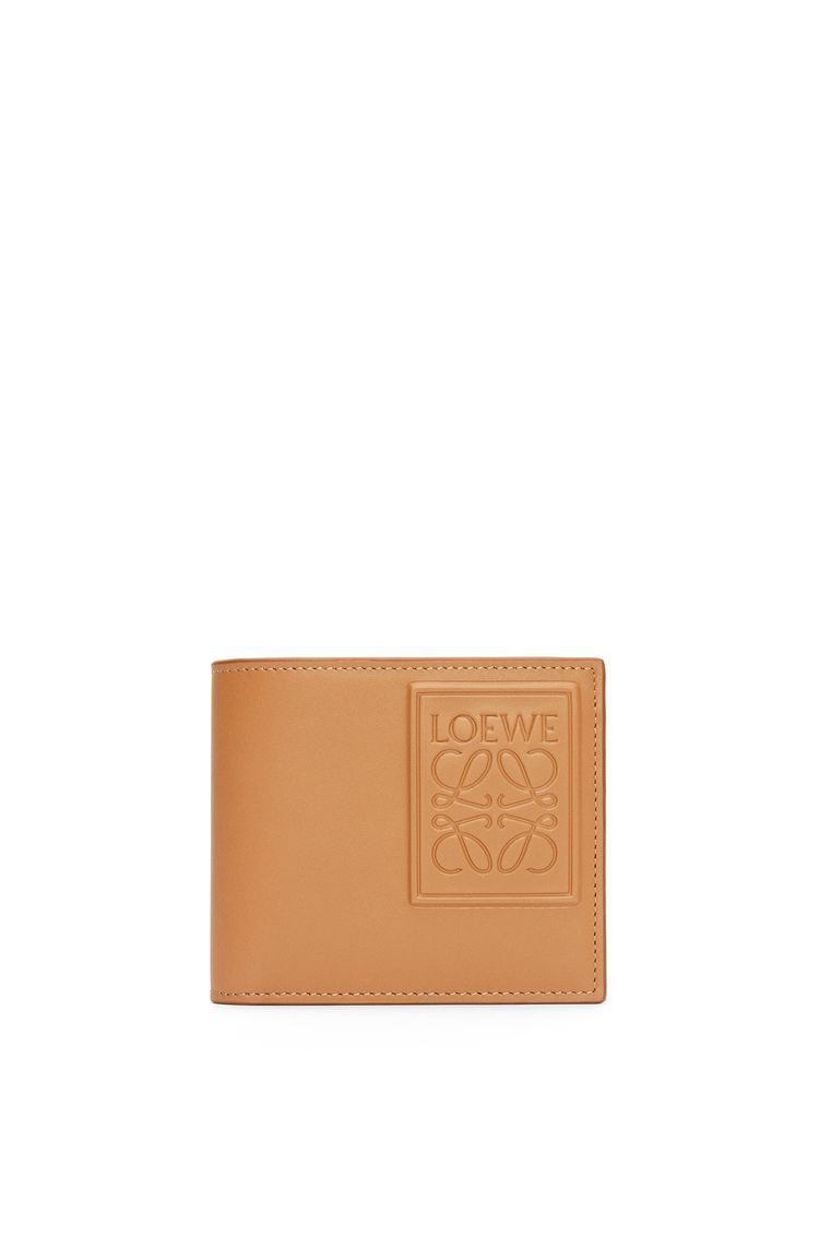 Bifold wallet in satin calfskin