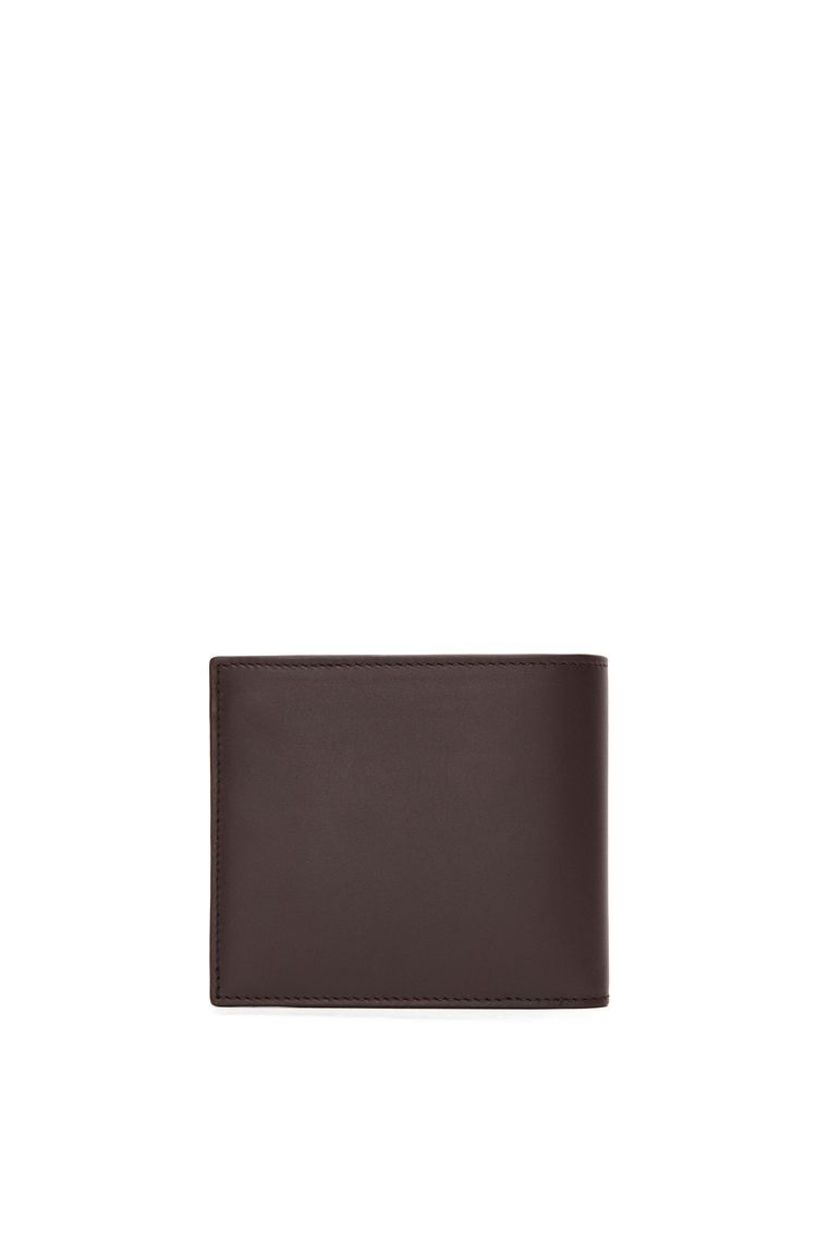 Bifold wallet in satin calfskin