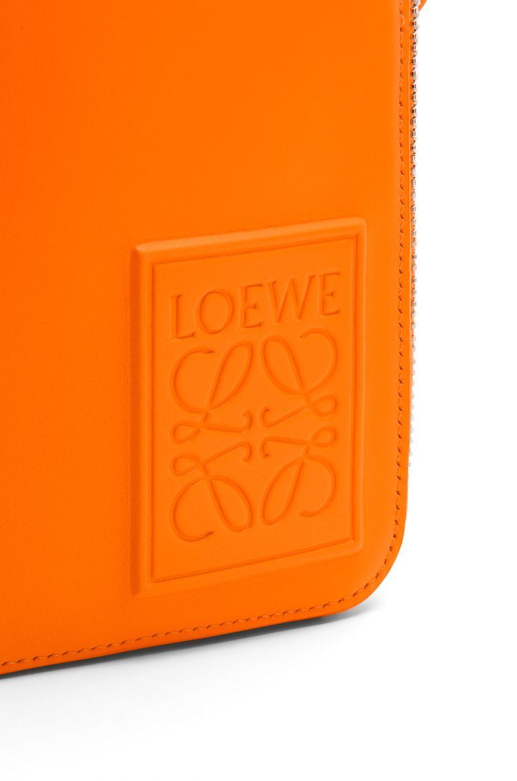 Vertical Crossbody Pocket in satin calfskin