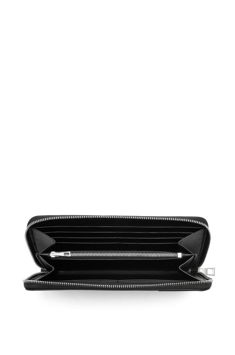 Zip around wallet in satin calfskin