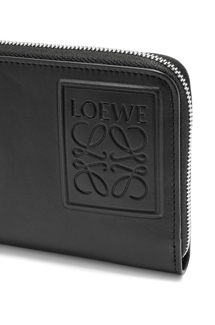 Zip around wallet in satin calfskin