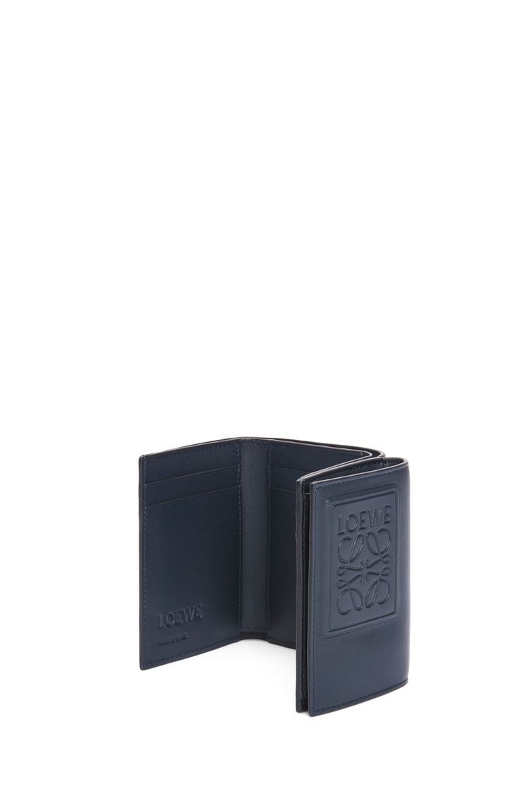 Trifold wallet in satin calfskin