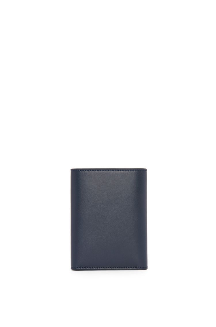 Trifold wallet in satin calfskin