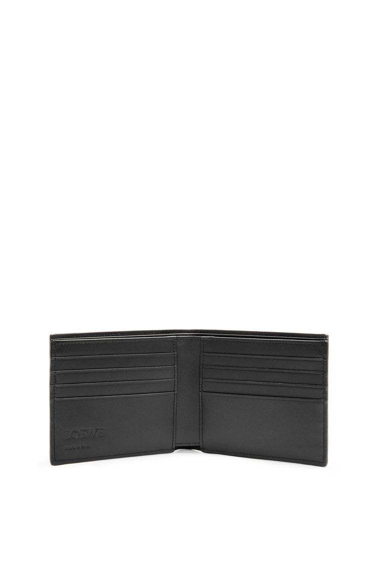 Bifold wallet in shiny calfskin