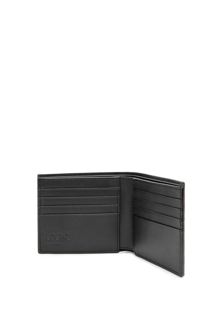 Bifold wallet in shiny calfskin