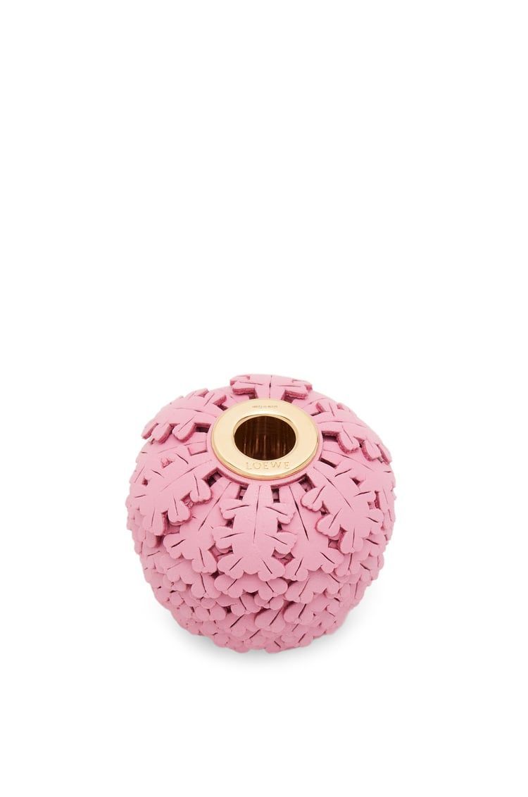 Flower charm in classic calfskin