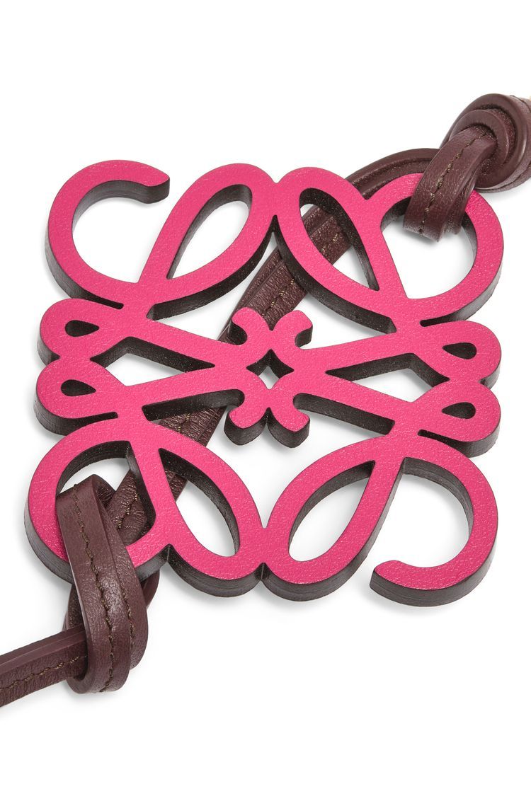Anagram charm in classic calfskin and brass