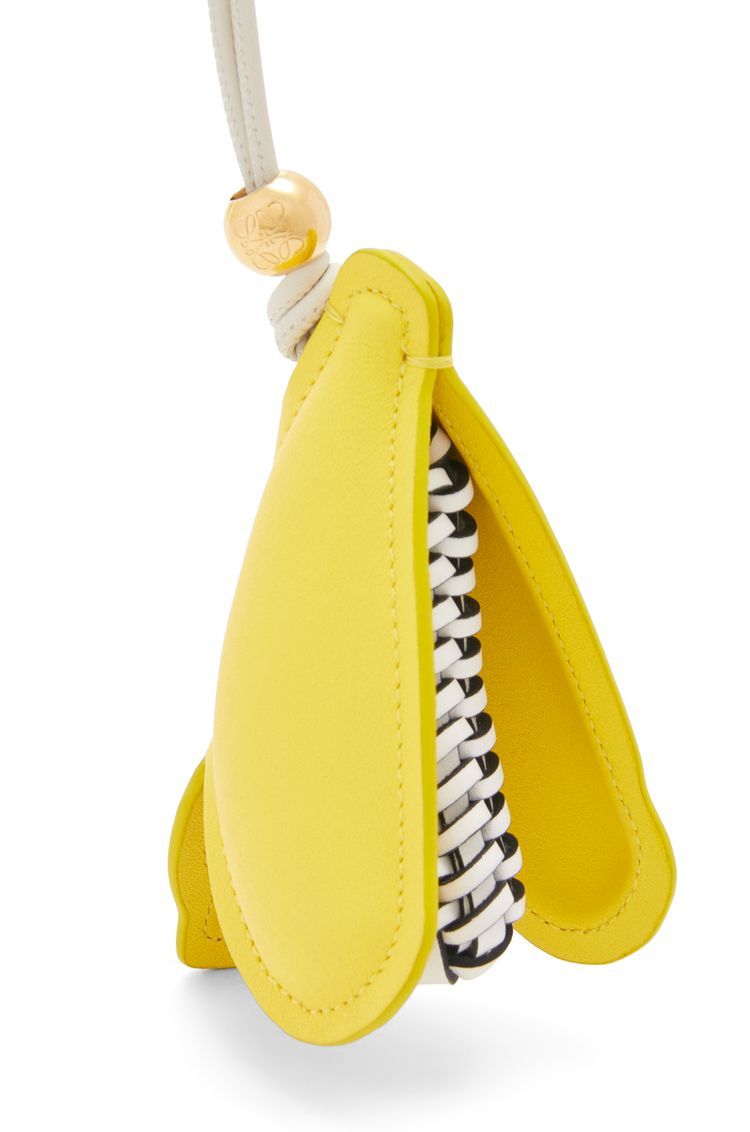 Banana woven charm in classic calfskin
