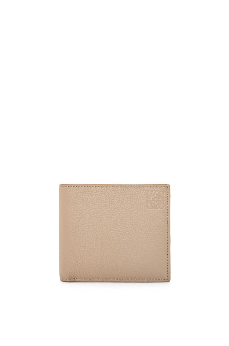 Bifold wallet in soft grained calfskin