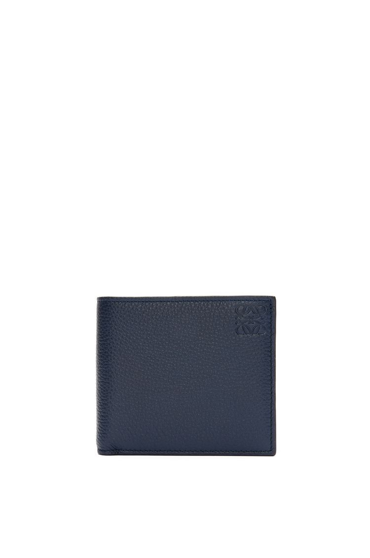 Bifold wallet in soft grained calfskin