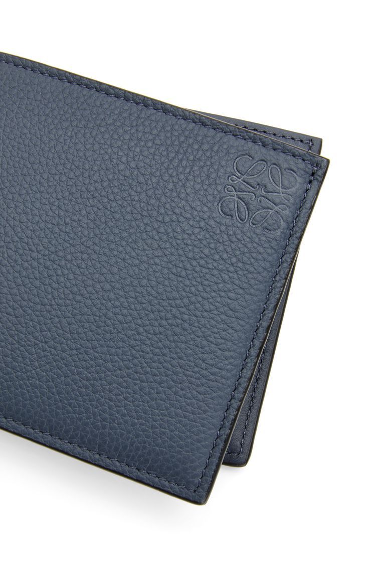 Bifold coin wallet in soft grained calfskin