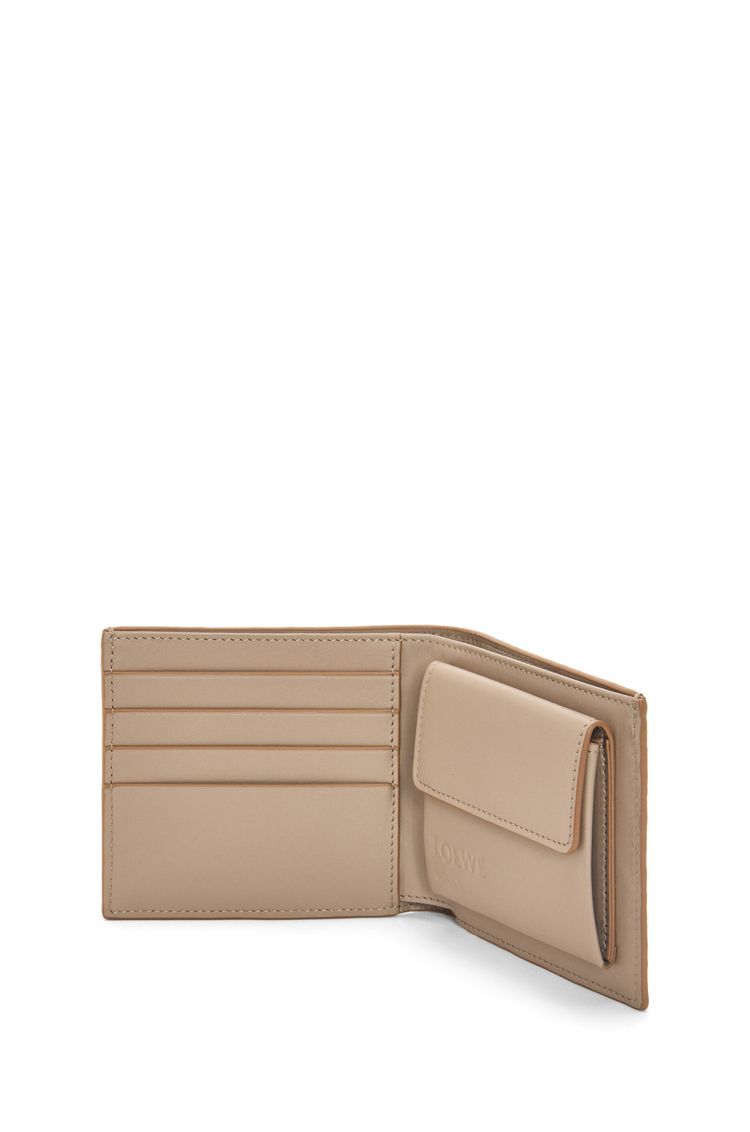 Bifold coin wallet in soft grained calfskin