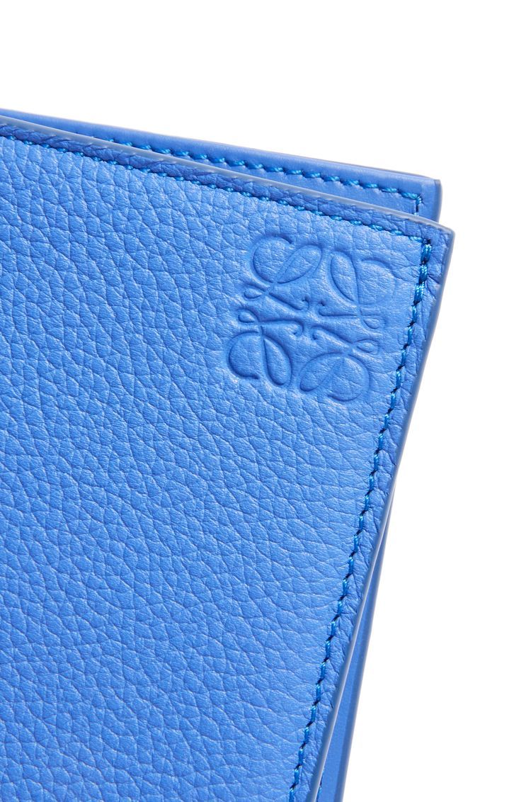 Bifold coin wallet in soft grained calfskin