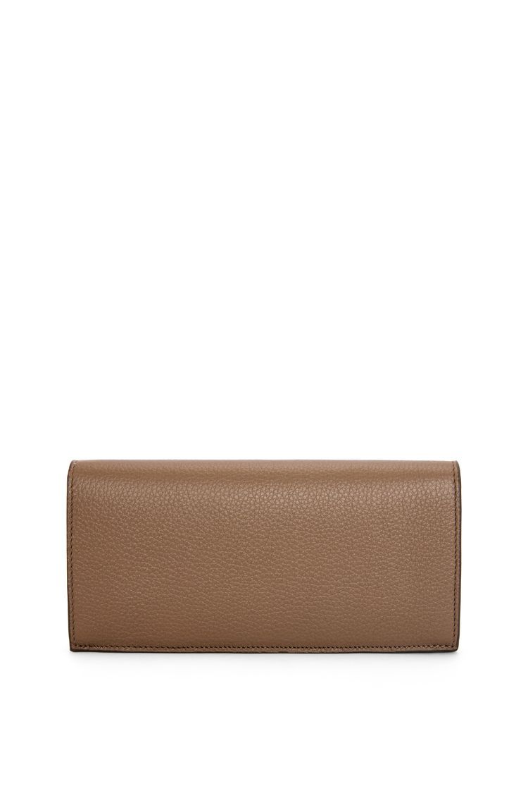 Long horizontal wallet in soft grained calfskin