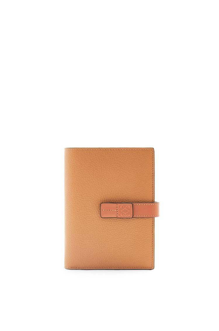 Medium vertical wallet in soft grained calfskin
