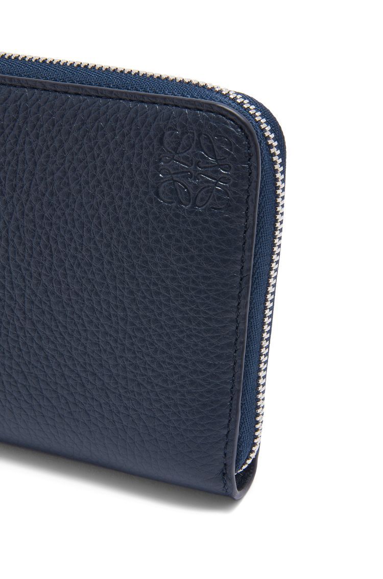 Zip around wallet in soft grained calfskin