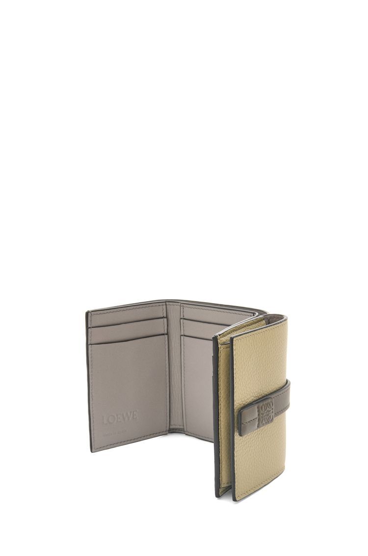 Trifold wallet in soft grained calfskin