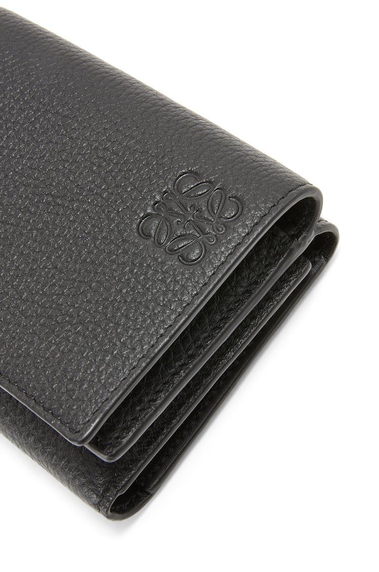 Trifold wallet in soft grained calfskin