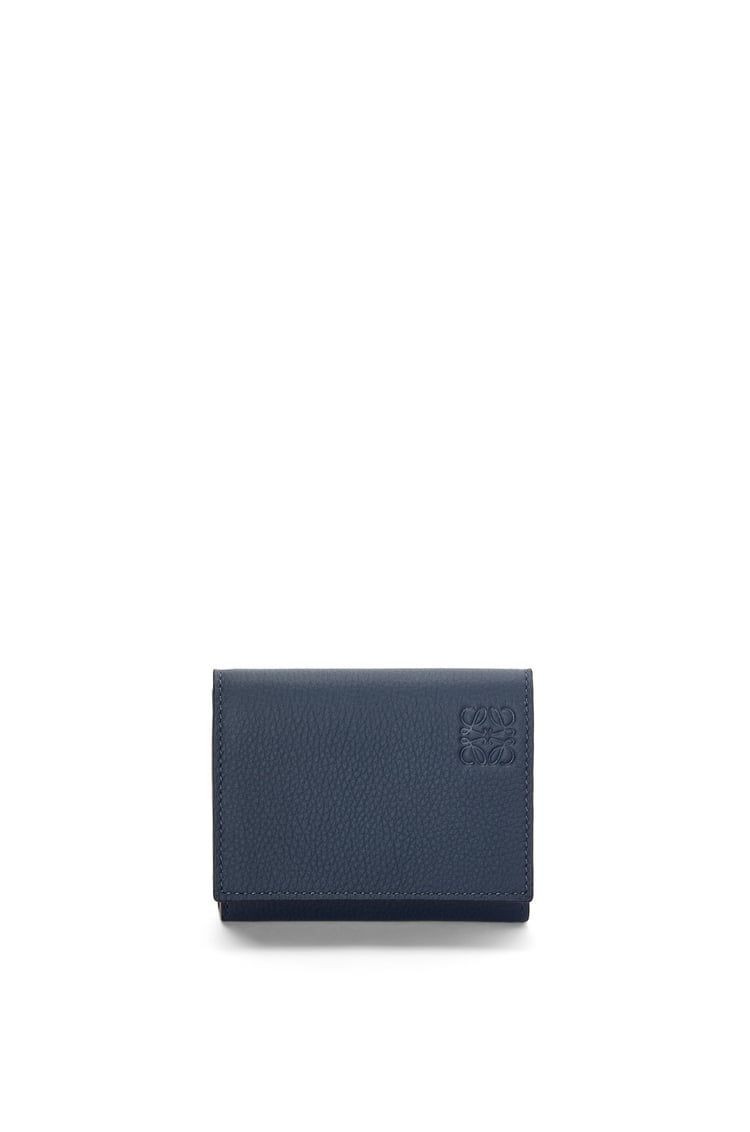 Trifold wallet in soft grained calfskin