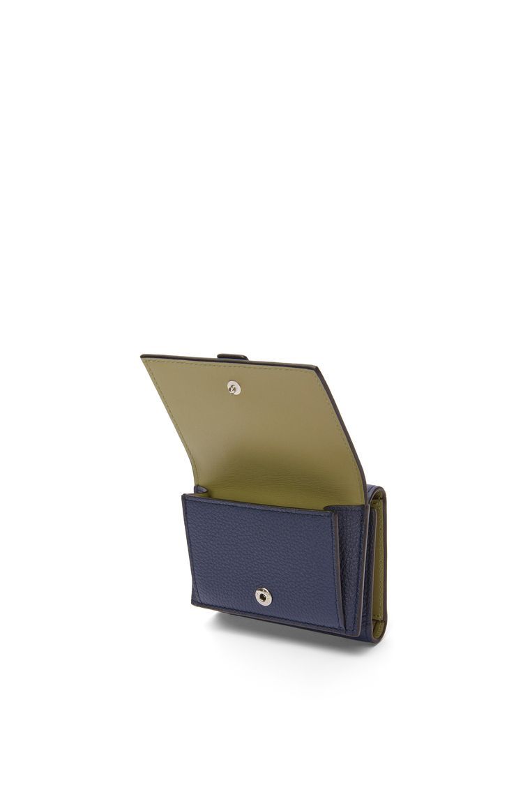 Trifold wallet in soft grained calfskin
