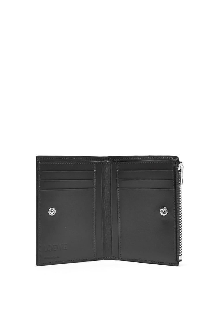 Slim compact wallet in soft grained calfskin