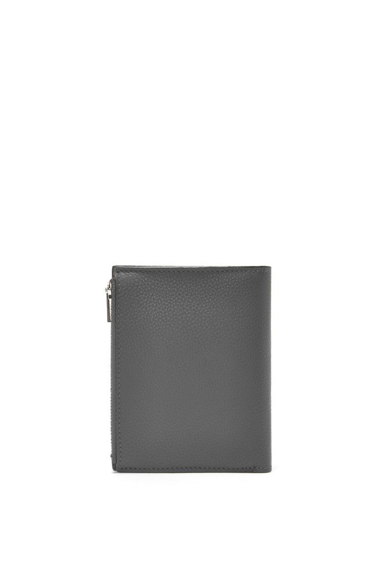 Slim compact wallet in soft grained calfskin