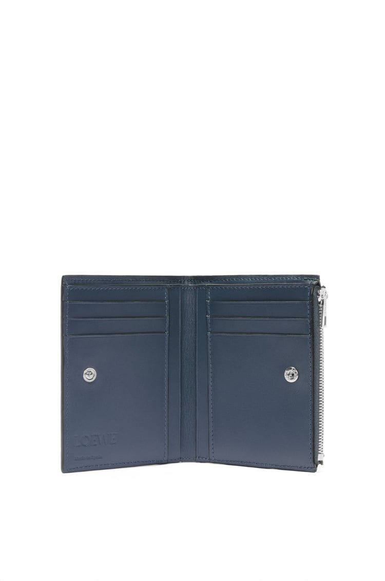Slim compact wallet in soft grained calfskin