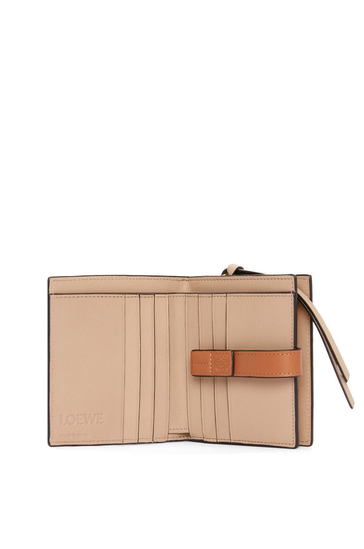 Compact zip wallet in soft grained calfskin