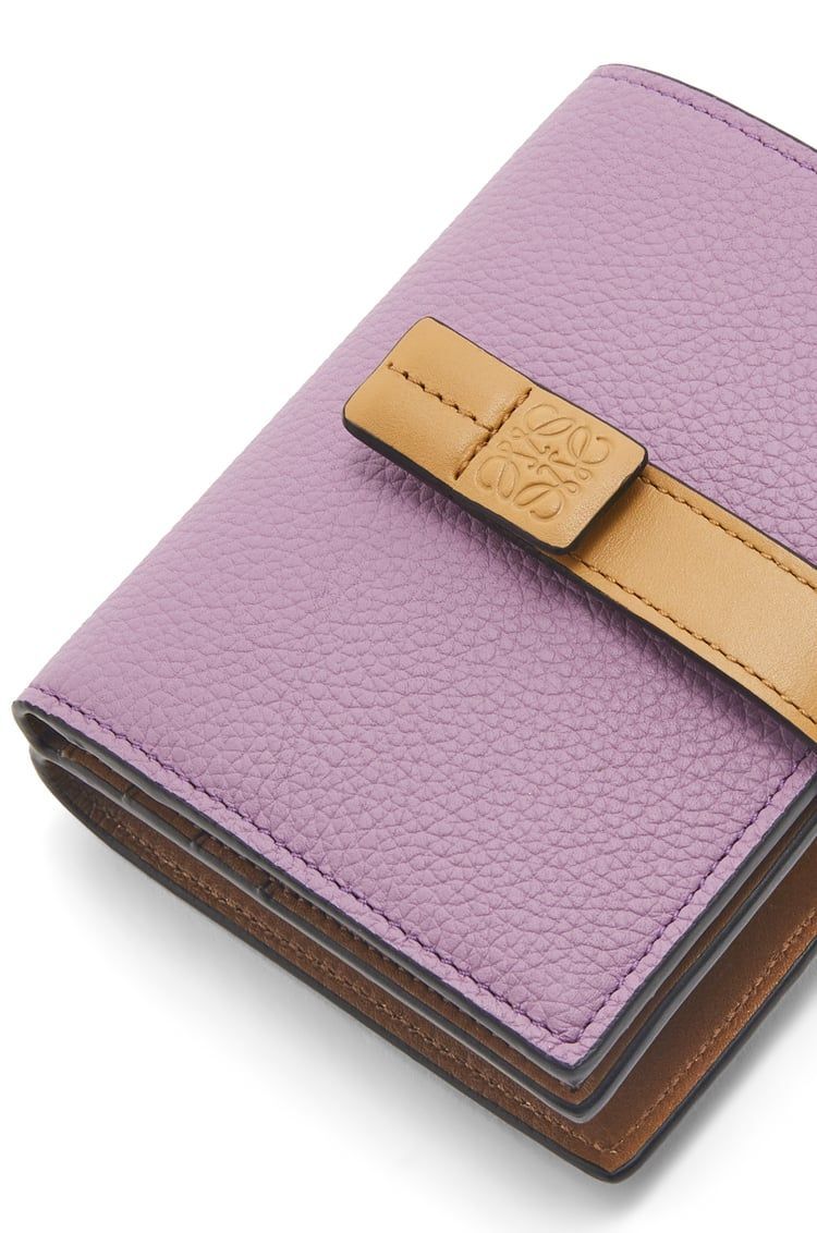Compact zip wallet in soft grained calfskin
