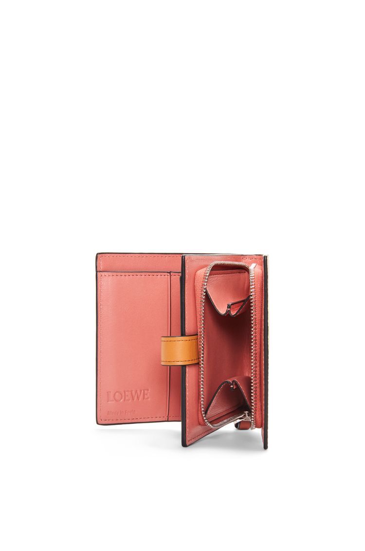 Compact zip wallet in soft grained calfskin