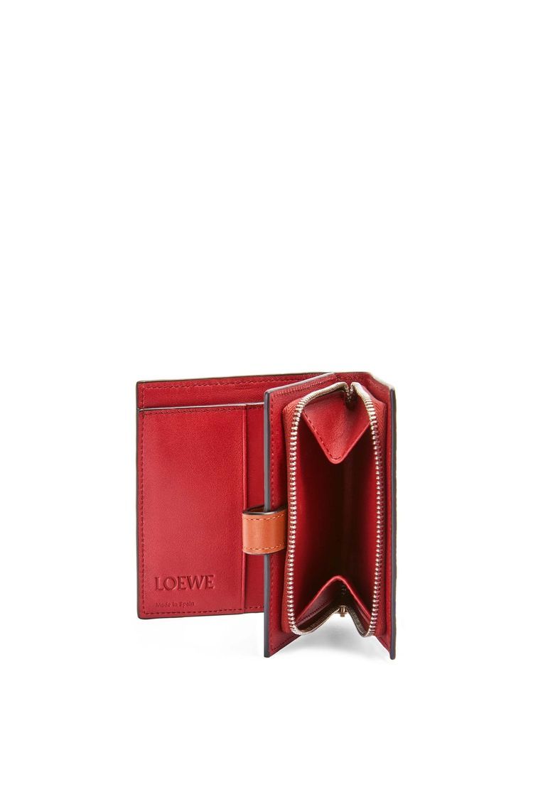Compact zip wallet in soft grained calfskin