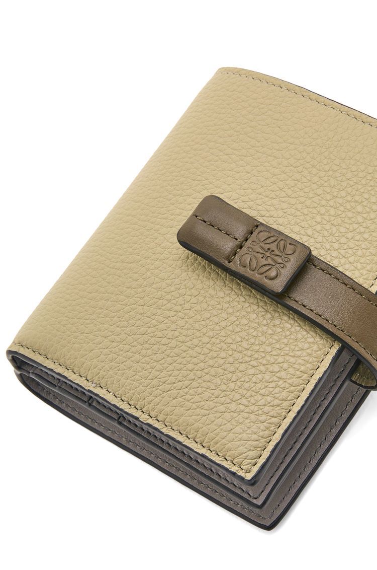 Compact zip wallet in soft grained calfskin