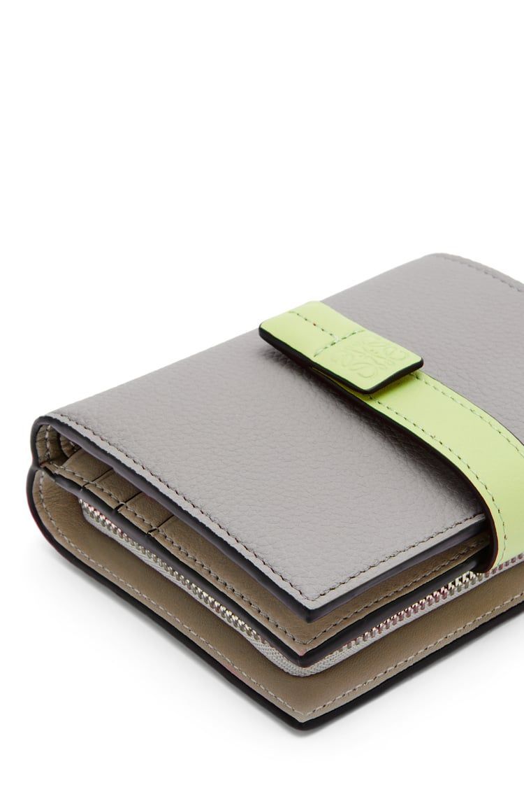 Compact zip wallet in soft grained calfskin