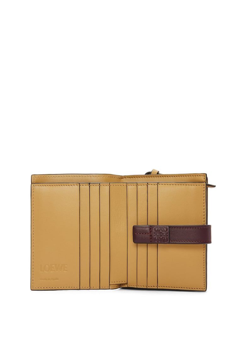 Compact zip wallet in soft grained calfskin