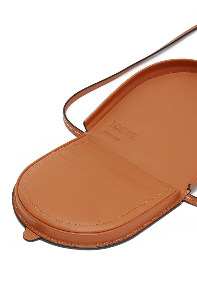 Small Heel pouch in soft calfskin