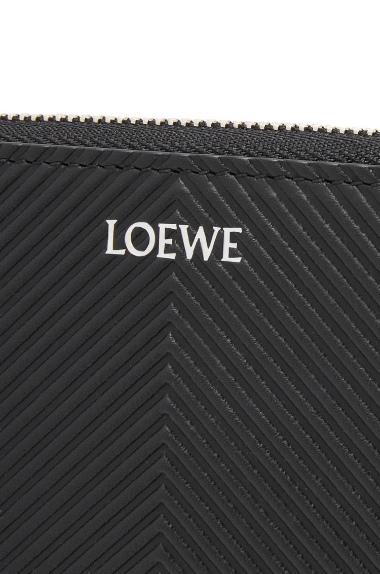 Zip around wallet in textured classic calfskin