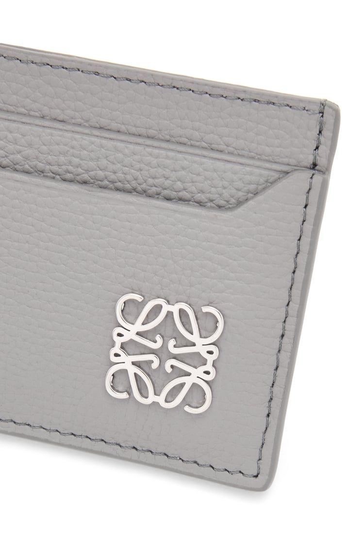 Anagram plain cardholder in pebble grain calfskin
