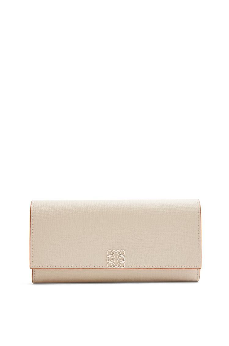 Anagram continental wallet in pebble grain calfskin
