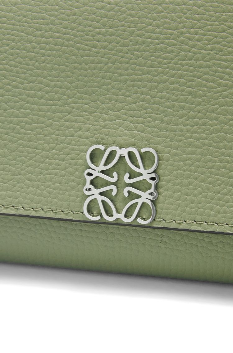 Anagram continental wallet in pebble grain calfskin
