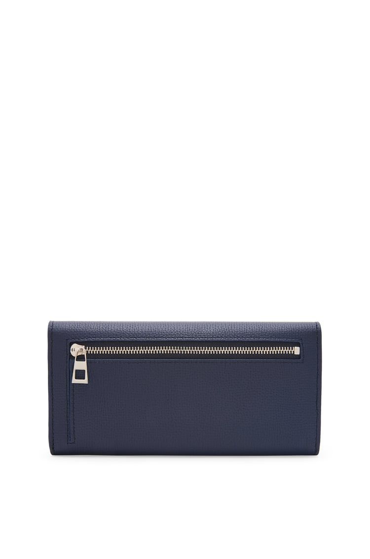 Anagram continental wallet in pebble grain calfskin