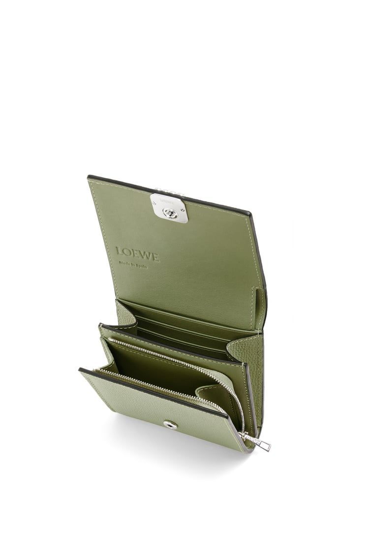 Anagram compact flap wallet in pebble grain calfskin