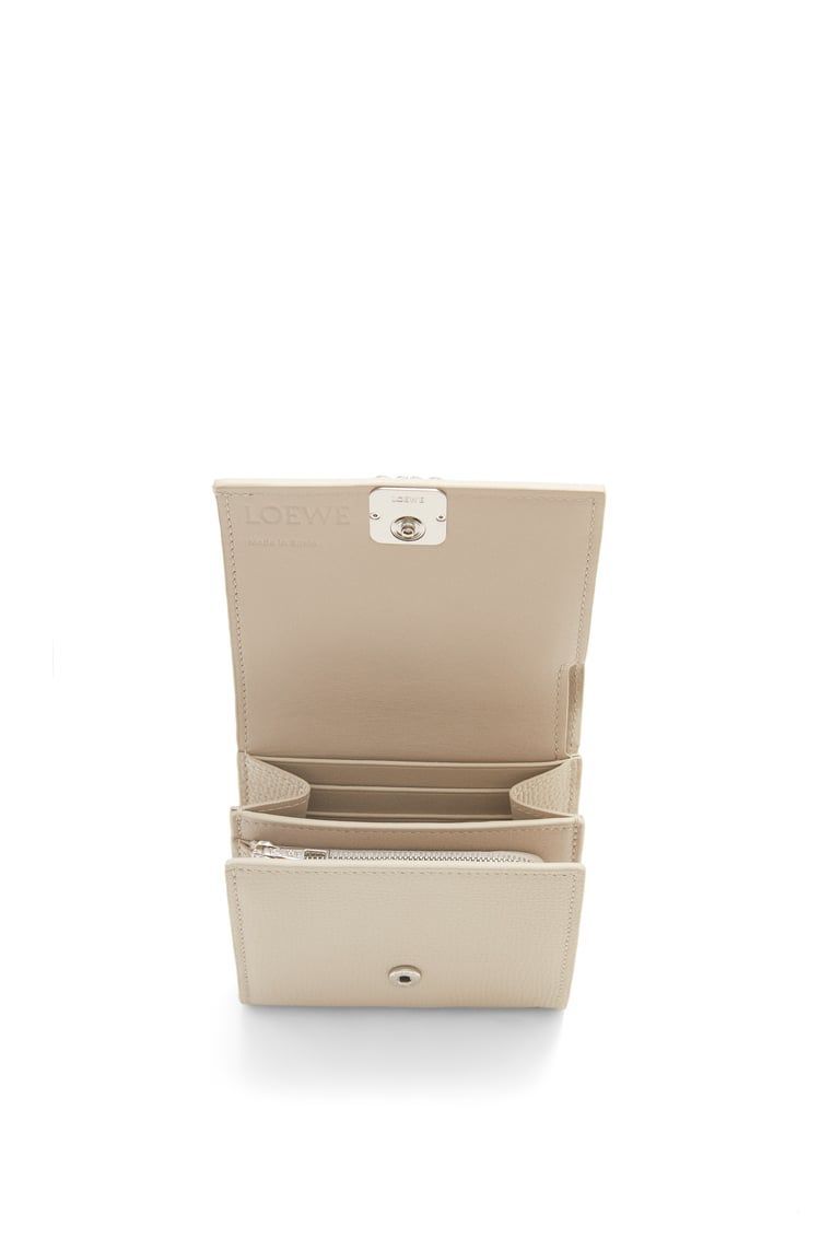 Anagram compact flap wallet in pebble grain calfskin