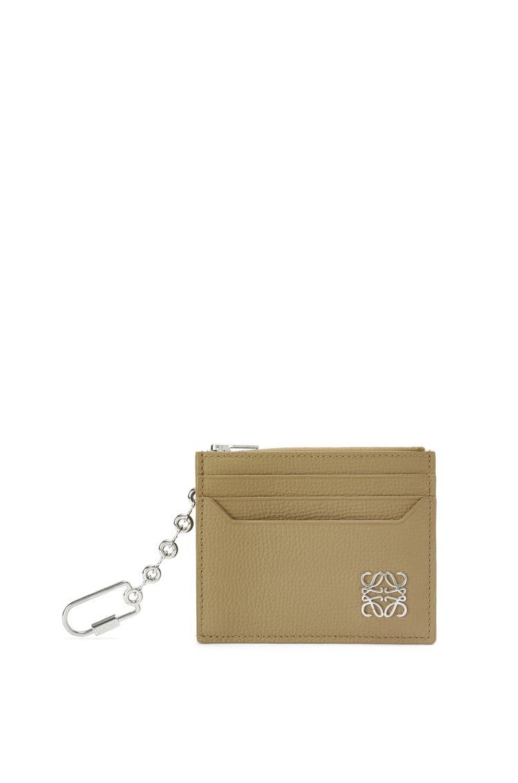 Anagram square cardholder in pebble grain calfskin with chain
